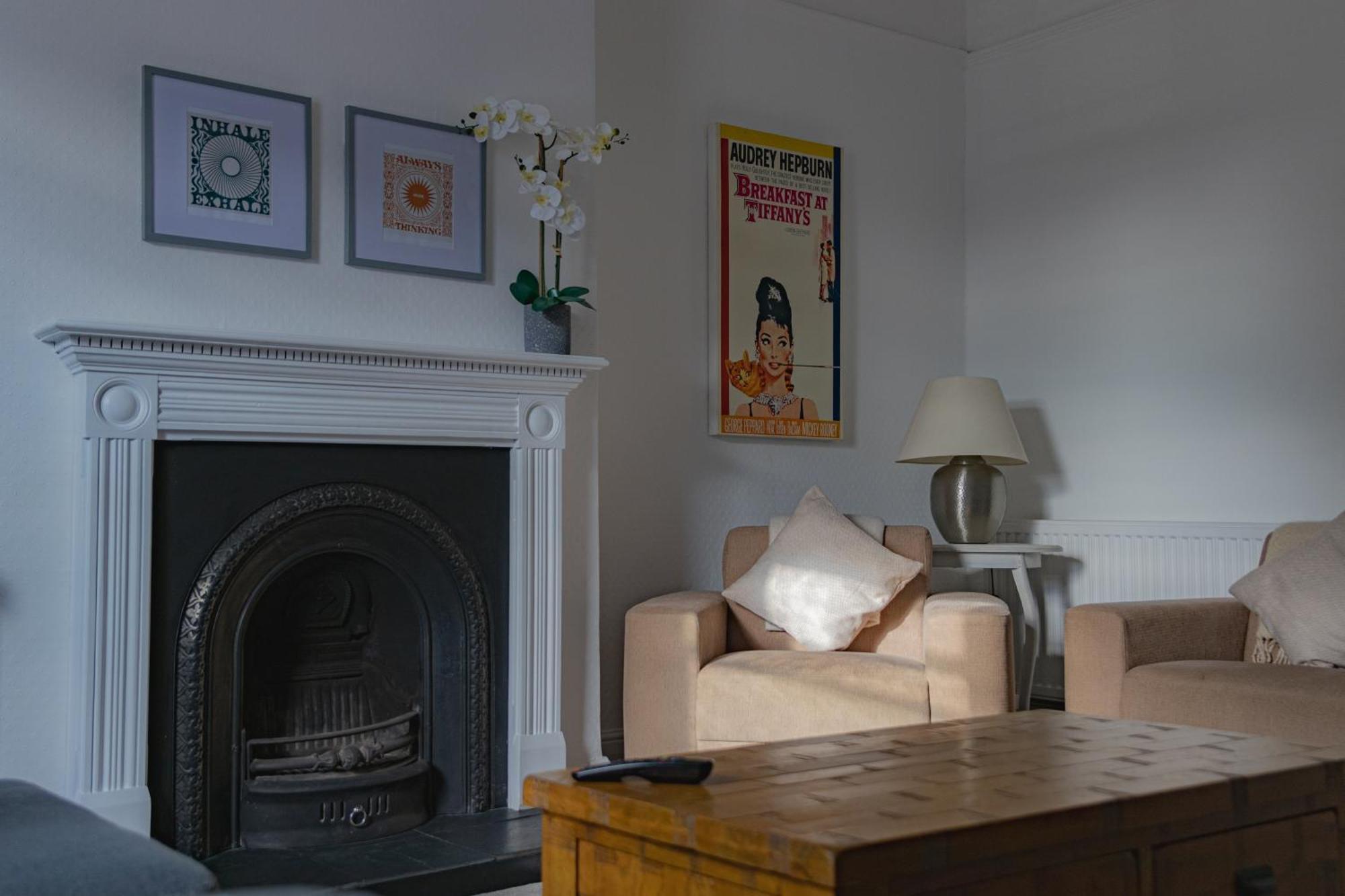 צ'לטנהם Fabulous, Vibrant, Town House, Central Bath Road מראה חיצוני תמונה