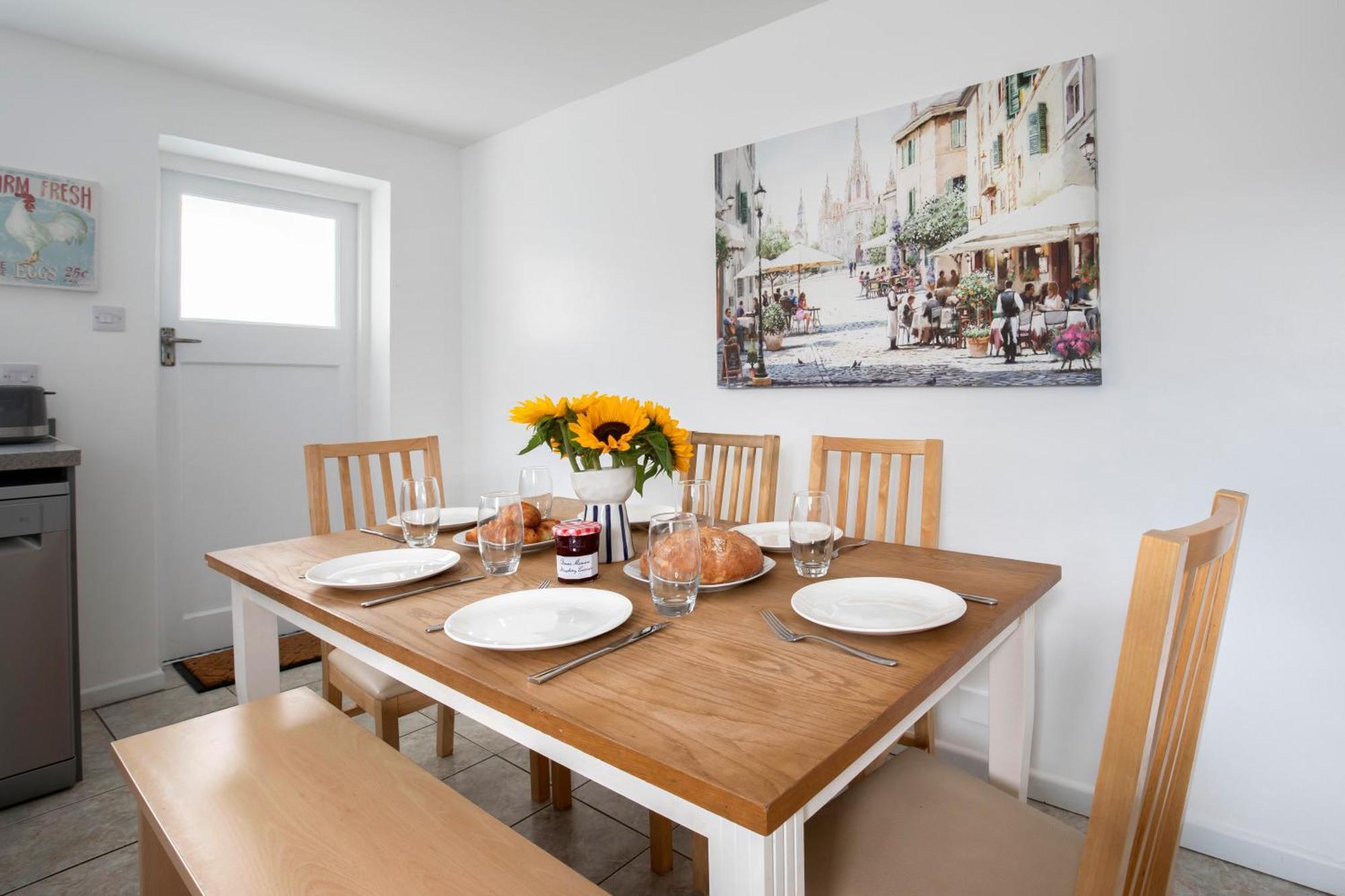 צ'לטנהם Fabulous, Vibrant, Town House, Central Bath Road מראה חיצוני תמונה